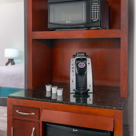 Hilton Garden Inn Tampa Riverview Брандон Экстерьер фото