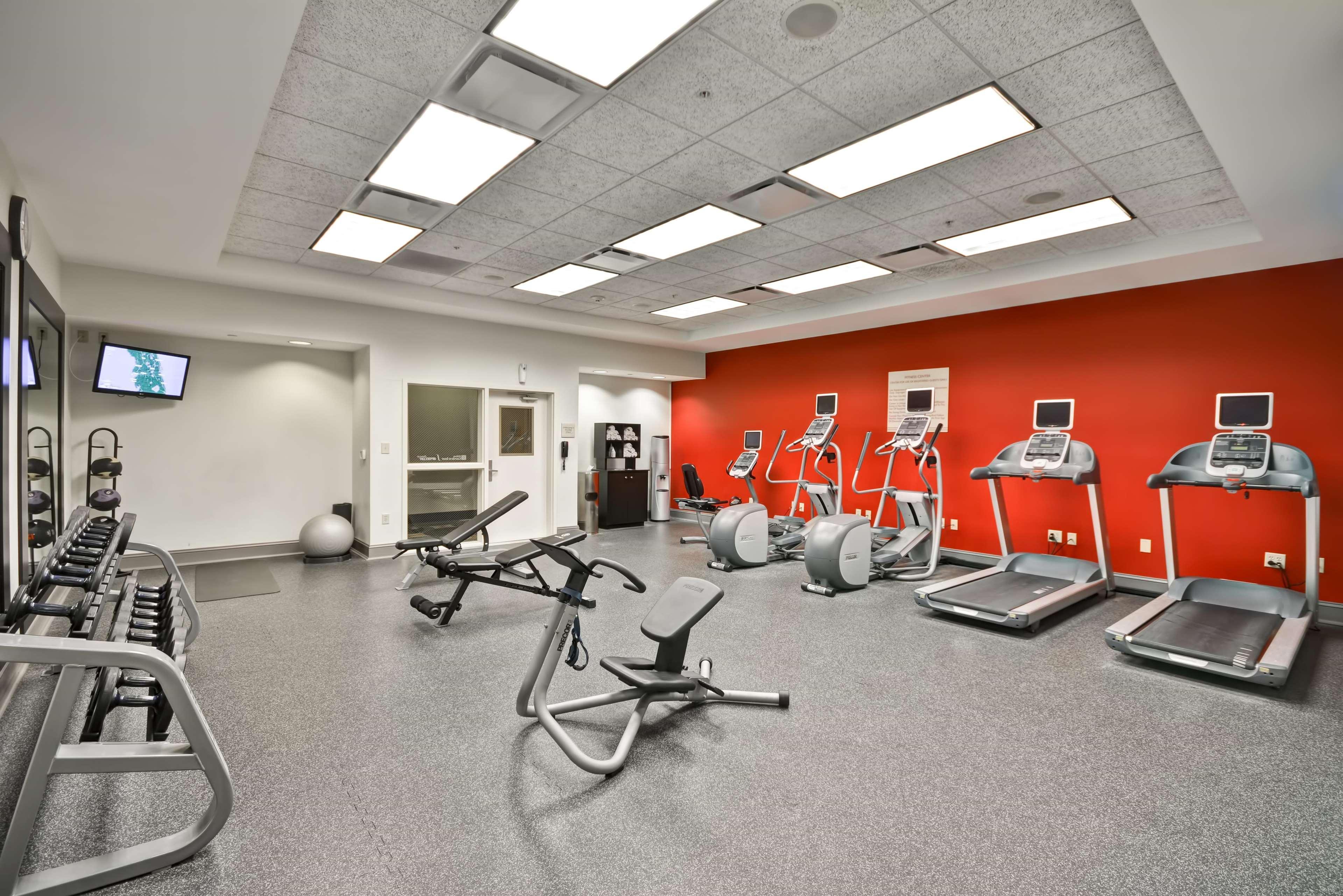 Hilton Garden Inn Tampa Riverview Брандон Экстерьер фото