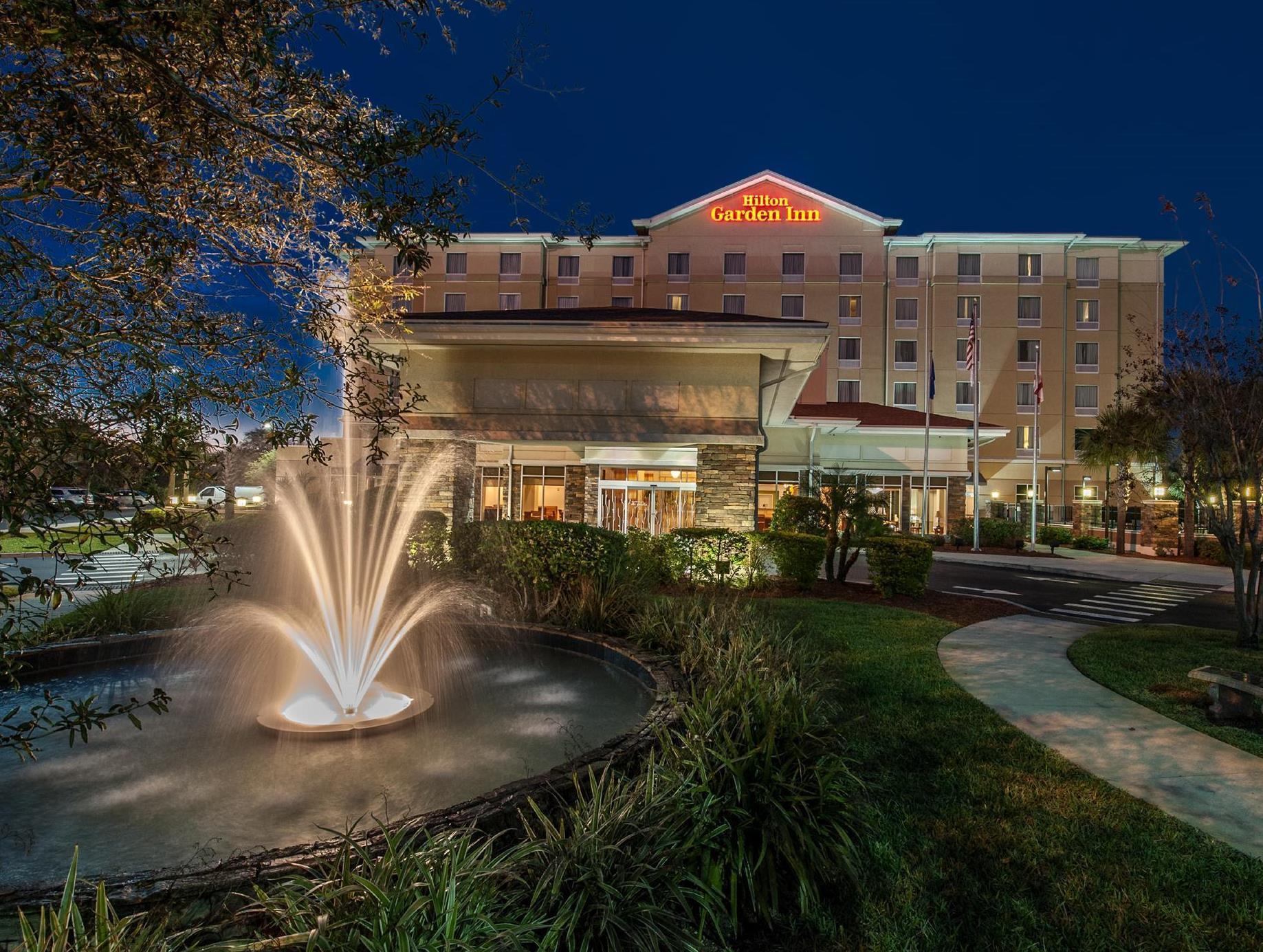 Hilton Garden Inn Tampa Riverview Брандон Экстерьер фото