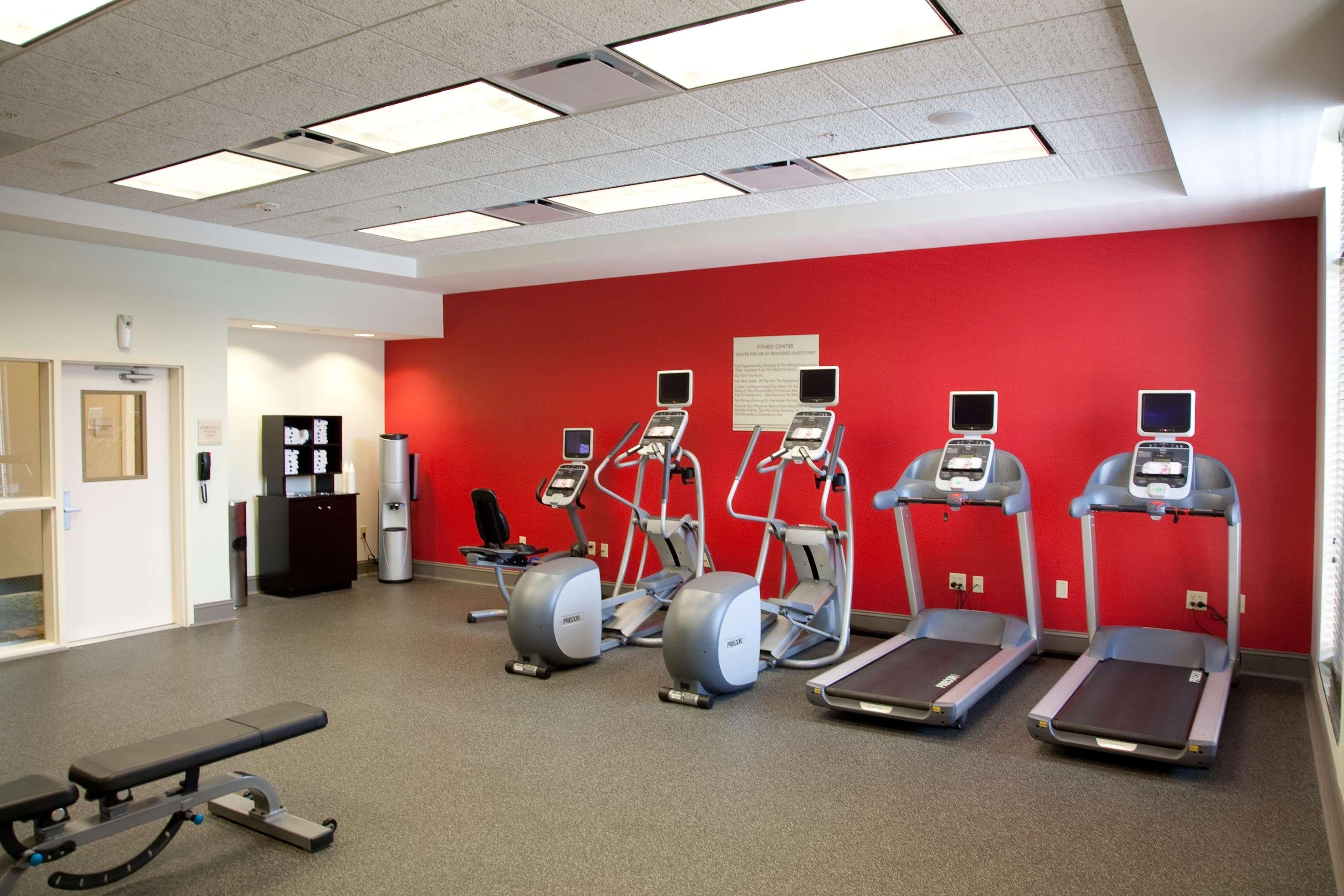 Hilton Garden Inn Tampa Riverview Брандон Экстерьер фото