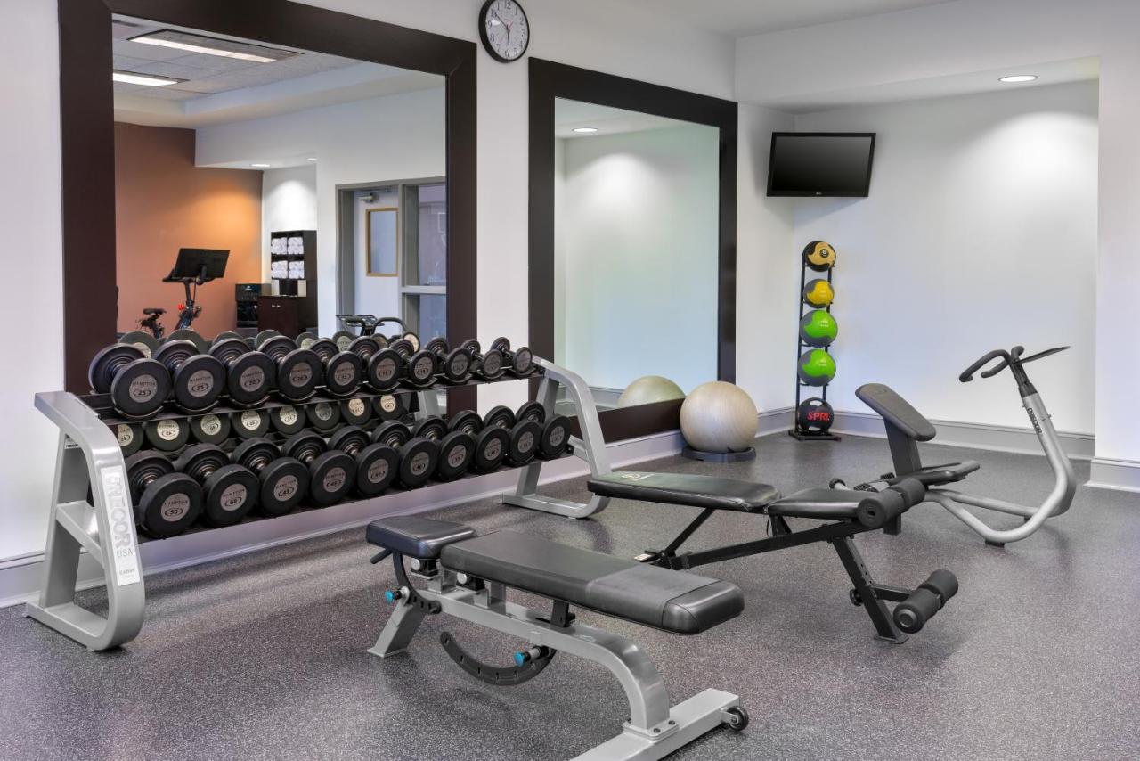 Hilton Garden Inn Tampa Riverview Брандон Экстерьер фото